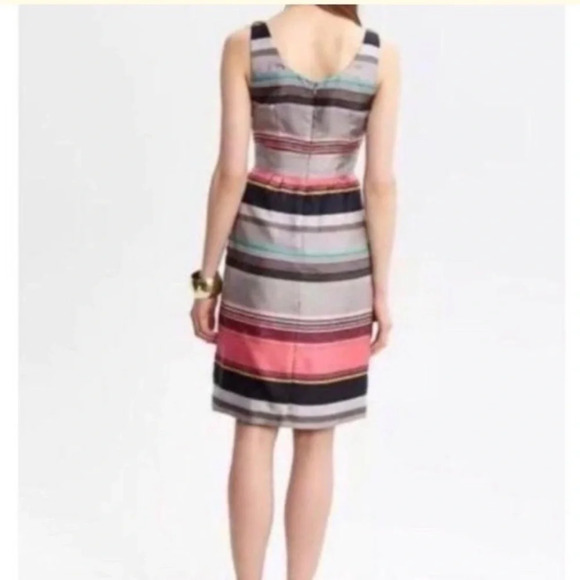 Banana Republic Casey Stripe Silk Sheath Dress. - size 2 - Picture 16 of 16